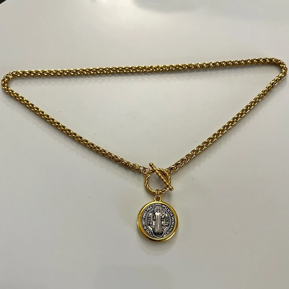 copy . Handmade stainless steel gold color necklace with st Benedict medal charm - Picture 12 of 15